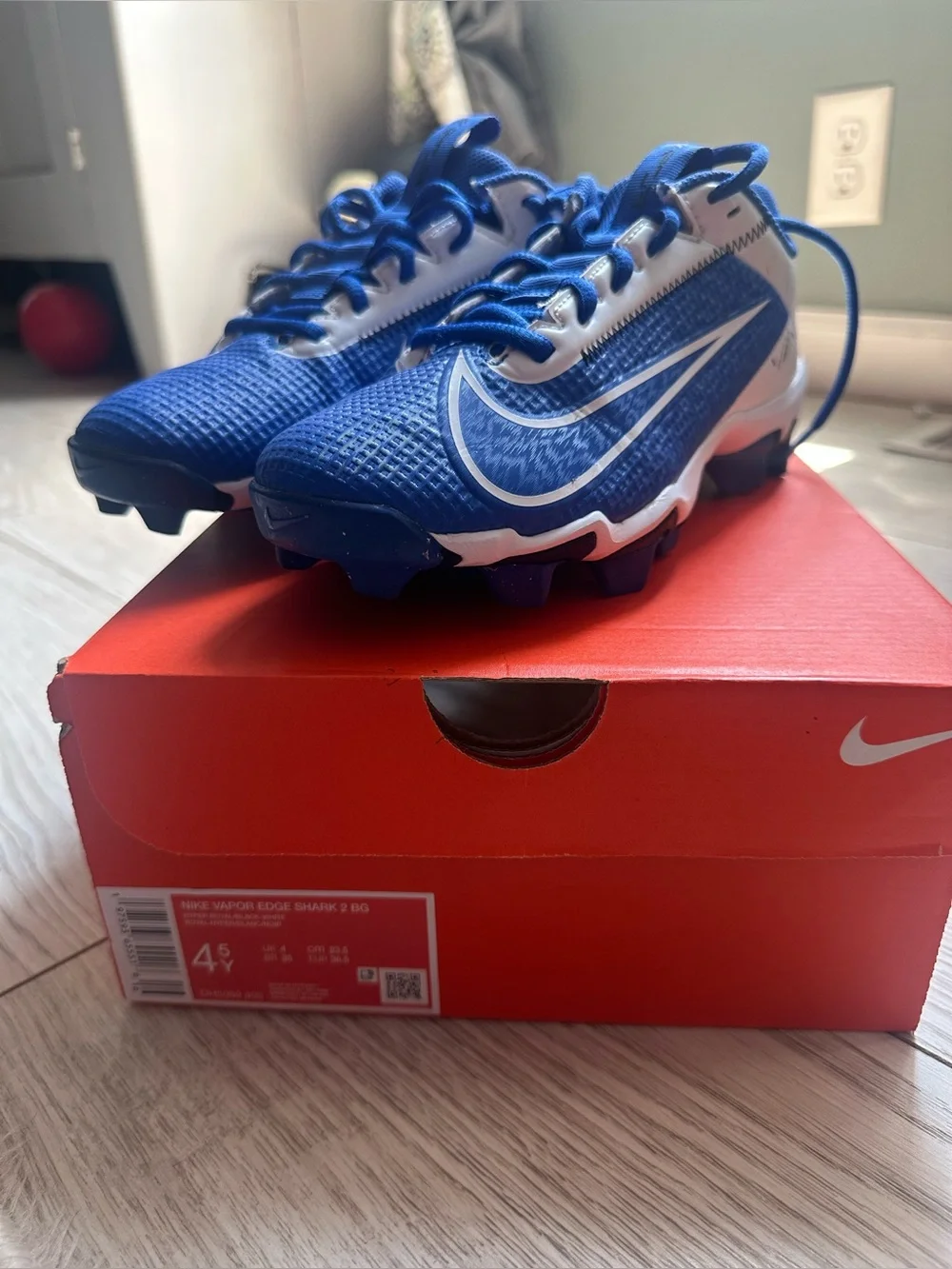 Nike Blue & White Football Cleats 4.5